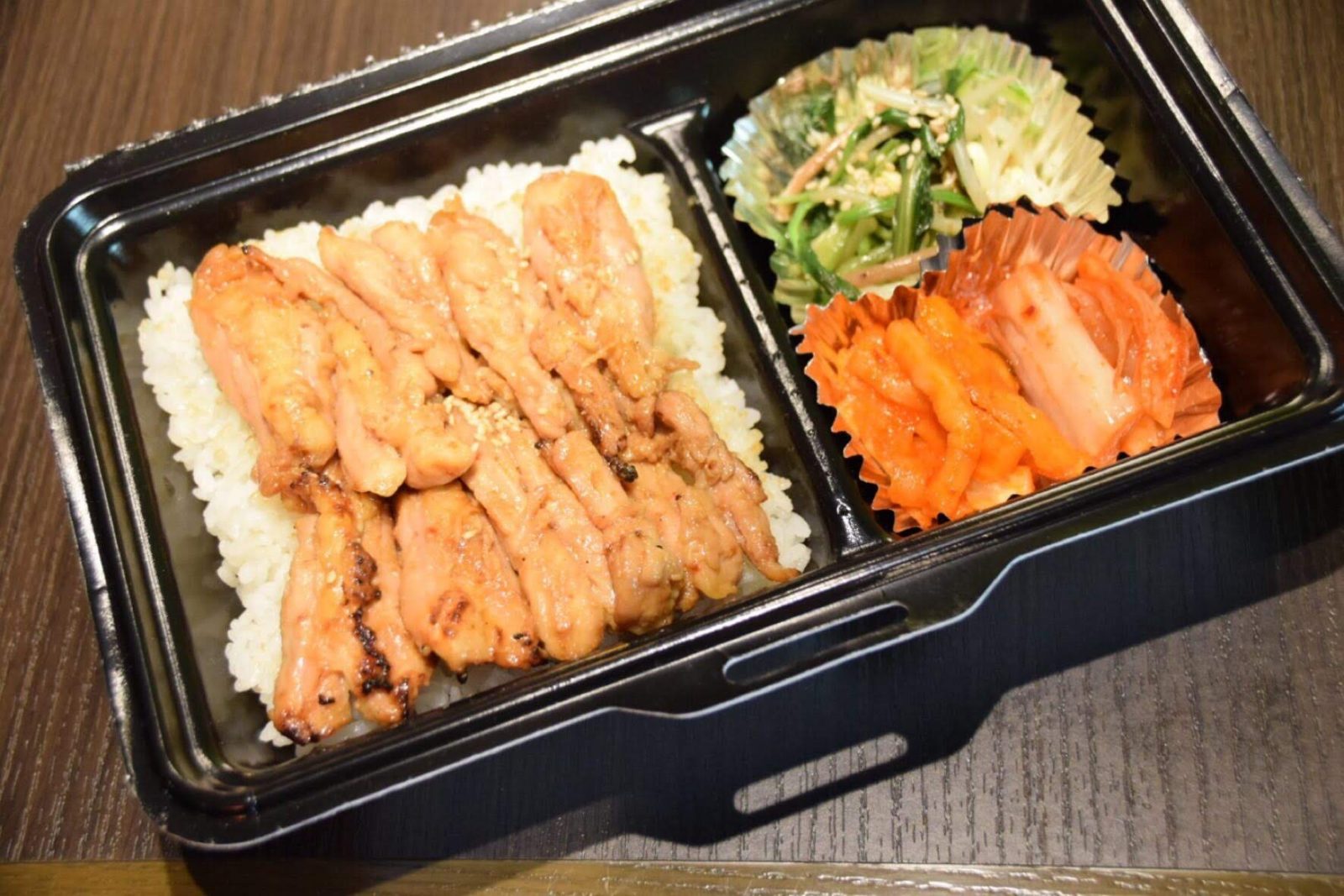 新宿でテイクアウト！米沢牛とA5ランク黒毛和牛『焼肉・ジンギスカン きんぐこんぐ』デリバリー＆テイクアウト3選 エバデリ